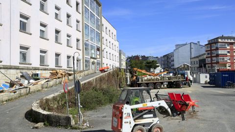 Las obras de demolición en el interior del Materno siguen avanzando, aunque un poco más lentas