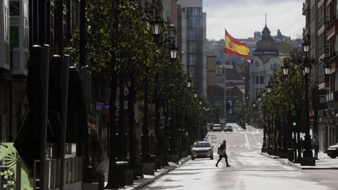 Aspecto que presenta la calle Uría de Oviedo