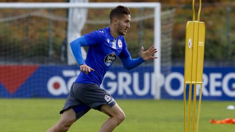 BORJA GALÁN. 2021. Cedido en enero en Santander, su contrato llega al 2021 en Riazor