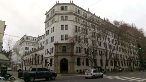 Edificio del Centro Gallego en Buenos Aires