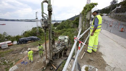 Los trabajos del acceso ferroviario del Puerto Exterior en A Graña ya vuelven a estar activos