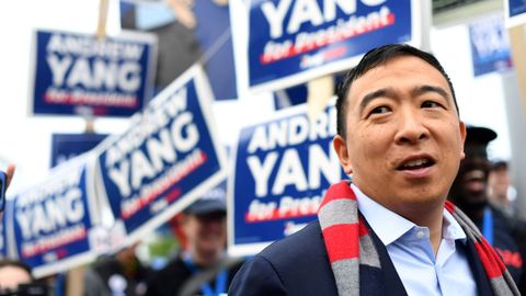 Andrew Yang retir su candidatura de las primarias demcratas en febrero