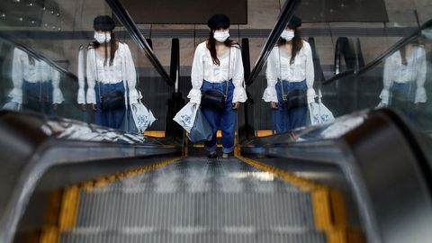 El primer día hábil tras las vacaciones ha sido tranquilo en el distrito financiero de Tokio