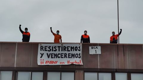 Los cuatro trabajadores encerrados en las instalaciones de la EBHI