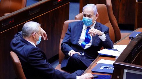 Benny Gantz y Benjamin Netanyahu se turnarán en la jefatura del Gobierno