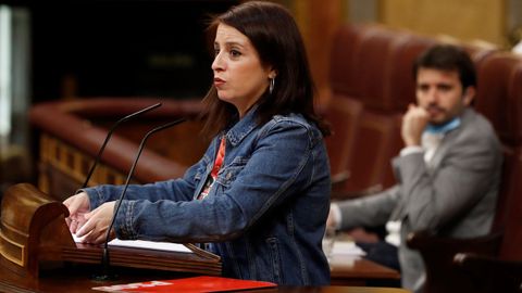 La portavoz del PSOE, Adriana Lastra, interviene en el del pleno del Congreso