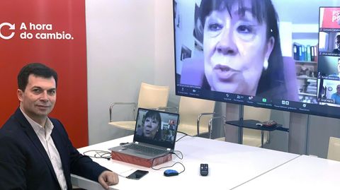 Gonzalo Caballero, con la presidenta del PSOE, Cristina Narbona