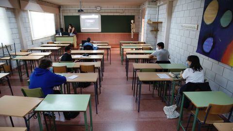 Vuelta a las aulas en el instituto Rafael Dieste de A Coruña
