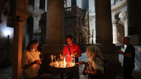La iglesia del Santo Sepulcro ha reabierto sus puertas en Jerusalén