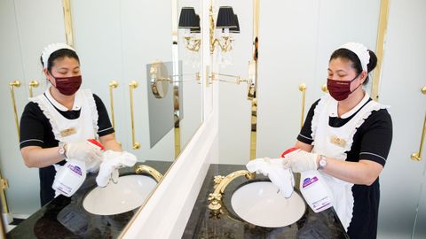El vienés hotel Sacher, que da nombre a la famosa tarta, se reinventa para encarar los tiempos post covid