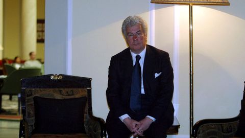 El escritor galés Ken Follett