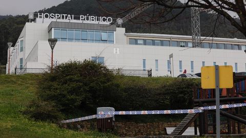 Parte del exterior del Hospital da Mariña, situado en Burela, en imagen de archivo