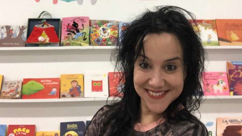 Jeanette Valiñas, en su tienda de A Estrada