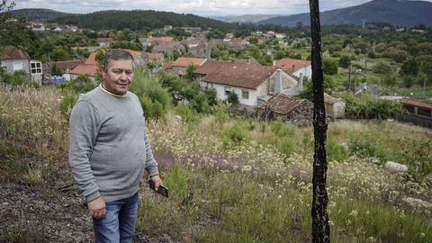 Santa María de Quins, en Melón, es una de las parroquias de alta incidencia incendiaria