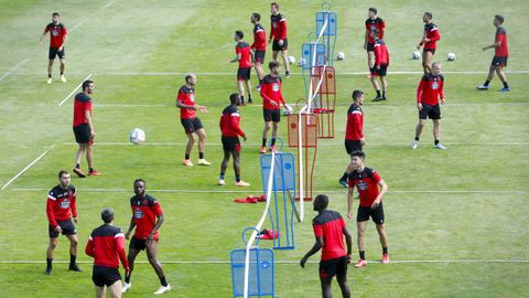 Entrenamiento del Lugo esta mañana de jueves en O Ceao