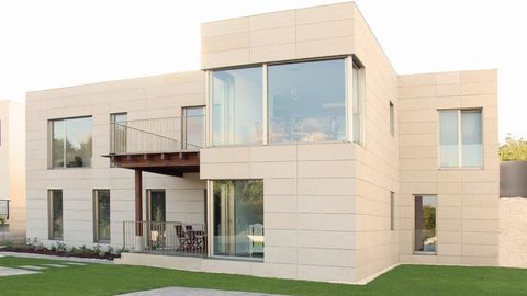 Casa Alush, en Santiago, la primera con certificación del Passivhaus Institut alemán en Galicia