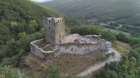 En Balboa, el Bierzo, se está recuperando y poniendo en valor el castillo para sus visitas
