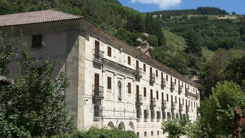 Parador de Corias / Courias