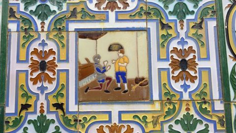 Los azulejos del Quijote en una casa de Ponte Caldelas