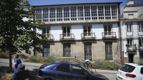 Un caserón que fue ocupado en Cruceiro do Gaio, en Santiago