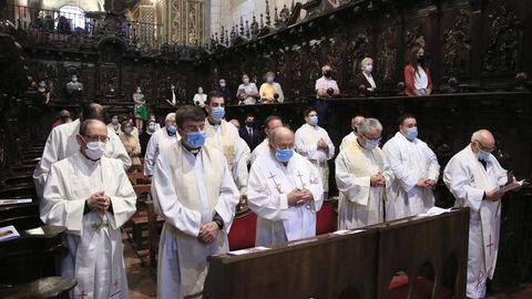 Un número importante de sacerdotes de la diócesis acudieron a la ceremonia.