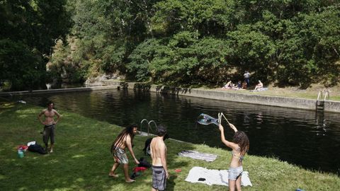 Sete Muiños, en Guitiriz, es un remanso de paz donde disfrutar de un buen baño