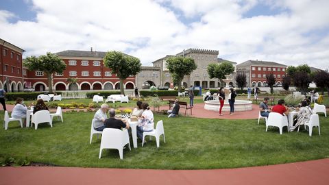 Los participantes del Inicia Coworking se reunieron ayer por vez primera en el CEI-Nodus, que ha instalado zonas de trabajo en su plaza