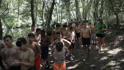 Jornada de diversión y deporte en el campamento Sporty, en Allariz