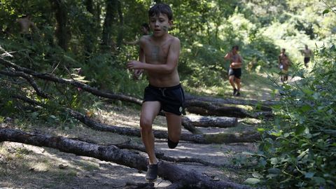 Jornada de diversión y deporte en el campamento Sporty, en Allariz