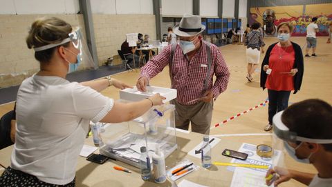 Votaciones del 12-J en Narón