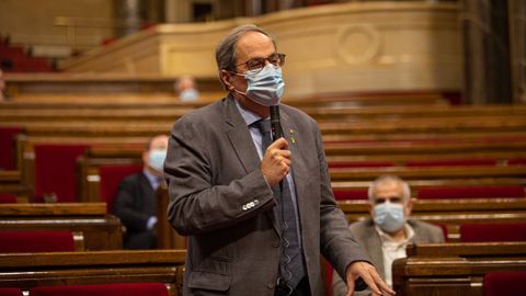 El presidente de la Generalitat, Quim Torra, en el pleno del Parlament
