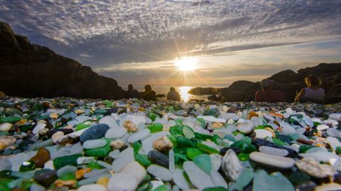 Puesta de sol en la Praia dos Cristais (Laxe)