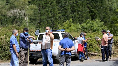 La frondosidad y la orografía dificultan la búsqueda del hombre desaparecido en Baleira