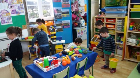 Una clase el pasado curso en la escuela unitaria de Luaña