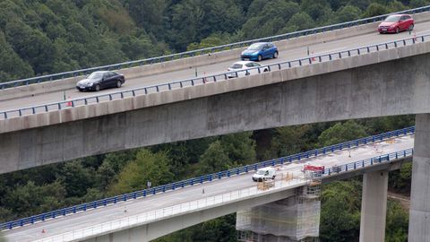 Trabajos de conservación en el viaducto de Ruitelán