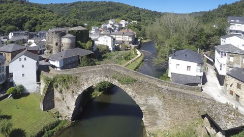 Puente de Navia de Suarna