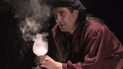 O Mago Teto chega á área recreativa da Veiga, en Muras, o domingo 6