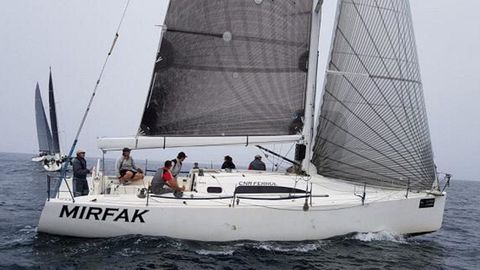 El Mirfak, el velero de la Armada que fue atacado por las orcas