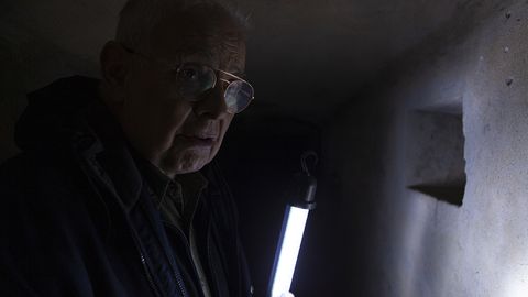 Artemio Mortera en el búnker de El Cueto
