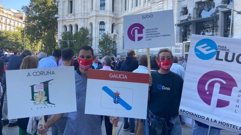 el presidente de los hosteleros coruñeses, Héctor Cañete, en la protesta de Madrid