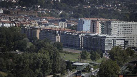 Los jardines y el paseo hacen de O Burgo una zona más valorada, apuntan profesionales del sector