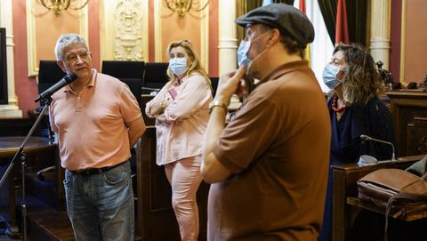 Los cuatro concejales díscolos de Democracia Ourensana