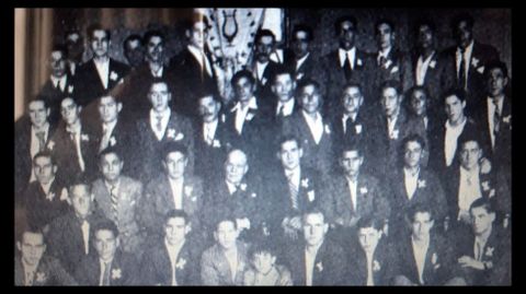 Integrantes del desaparecido Orféon Iris en una foto del año 1934