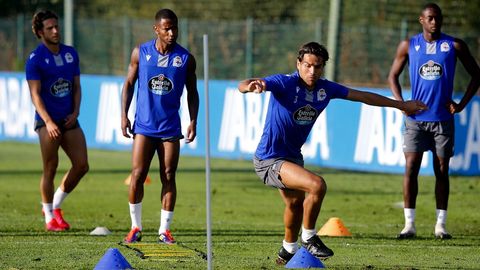 Somma, en primer término, en un entrenamiento de esta pretemporada