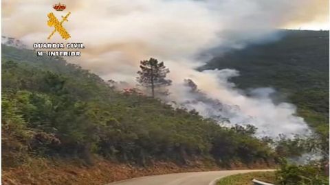 Incendio en As Veigas, en Taramundi