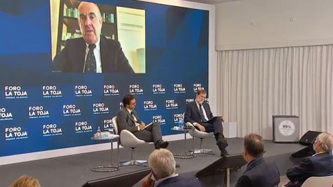 Luis de Guindos, interviniendo vía telemática en el Foro La Toja