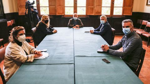 Reunión convocada por Ciudadanos para tratar la posible moción de censura contra Gonzalo Pérez Jácome