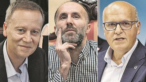 El socialista Rafael Villarino, el alcalde ourensano Gonzalo Pérez Jácome de DO, y el popular José Manuel Baltar