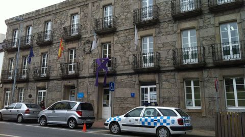 Fachada de la Casa do Concello de Guitiriz