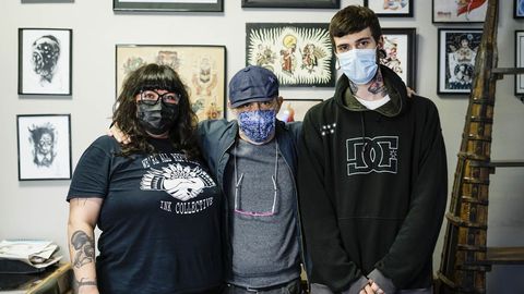 El equipo de Bonshyo Tattoo: Daniela Tormen, Carlos Rodríguez y Manuel Díez